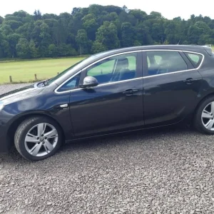 2015 Vauxhall Astra 2.0 CDTi SRI Hatchback, 5-door, Manual - Image 3