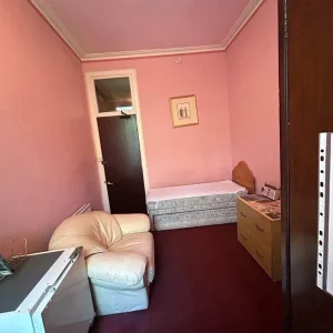 Room near the West End - Image 3