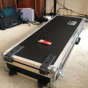 Korg Kronos 73 Music Workstation (first gen 2011) with flight case - Image 4