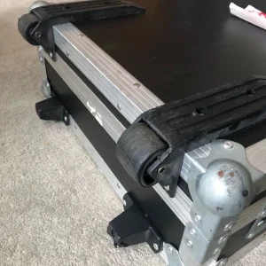 Korg Kronos 73 Music Workstation (first gen 2011) with flight case - Image 8