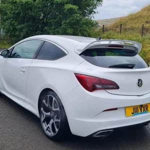 2013 Vauxhall Astra VXR GTC - Image 6
