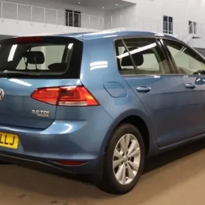 2013 Volkswagen Golf 2.0 TDI SE 5-door DSG Hatchback - Image 5