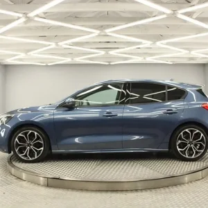 2020 Ford Focus ST-Line X Hatchback - Image 3