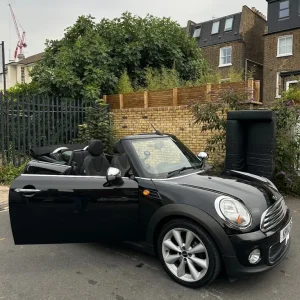 2011 Mini Convertible 1598cc 2-door - Image 5