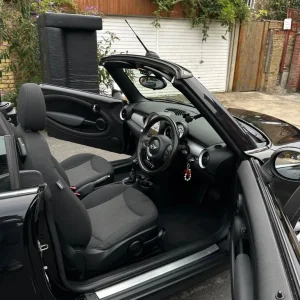 2011 Mini Convertible 1598cc 2-door - Image 6