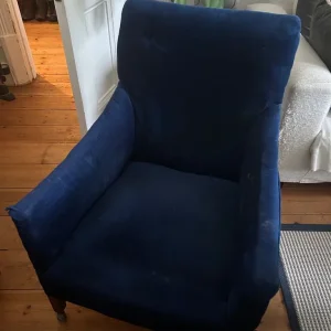 Lounge Chair - Image 3