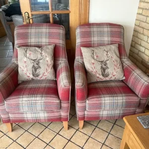 Beautiful red check set of 2 chairs - Image 3