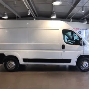2020 Citroen Relay 2.2 BlueHDi H2 Van 140ps Enterprise PANEL VAN Diesel Manual - Image 4
