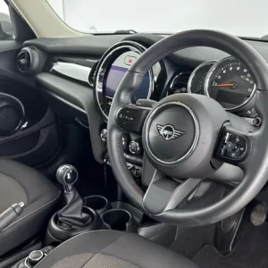 2021 MINI ONE 1.5 Petrol Manual 5-door - Image 6