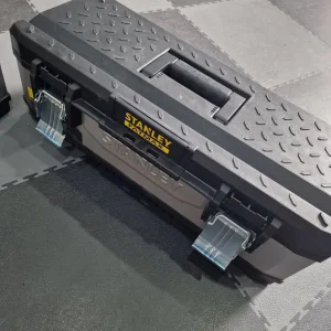 2 x Stanley 26 inch Metal/Plastic Toolboxes - Image 4