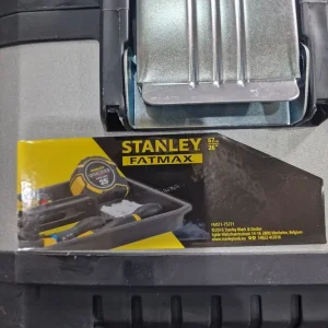 2 x Stanley 26 inch Metal/Plastic Toolboxes - Image 5