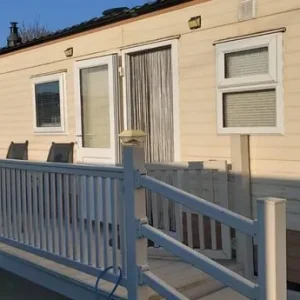Albany Super 290/2 static caravan - Image 5