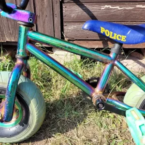 2 x mini rockers (one needs a chain and seat) - Image 5