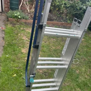 Macallistar Easy Store Aluminium 3-part loft ladder - Image 2