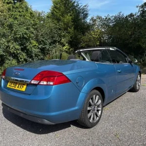 2009 Ford Focus CC 2.0 Manual Convertible - Image 4