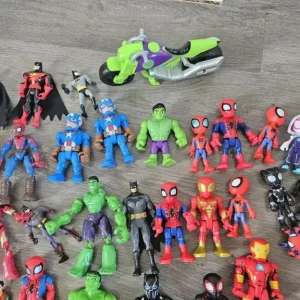 Mini Marvel figures job lot - Image 4