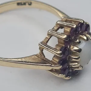 9ct yellow gold opal granet ring - Image 4