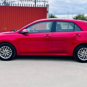2017 Kia Rio 1.25 2-door 5dr Hatchback Petrol Manual - Image 3