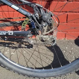 Carrera vengeance mountain bike - Image 4