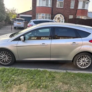 Ford Focus Hatchback 2012 Manual 1.0 Ecoboost - Image 2