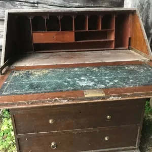 Antique Oak Desk with Solid Drawers - Image 3