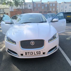 2013 Jaguar XF Sport 2.2 Diesel 4-door saloon - Image 2