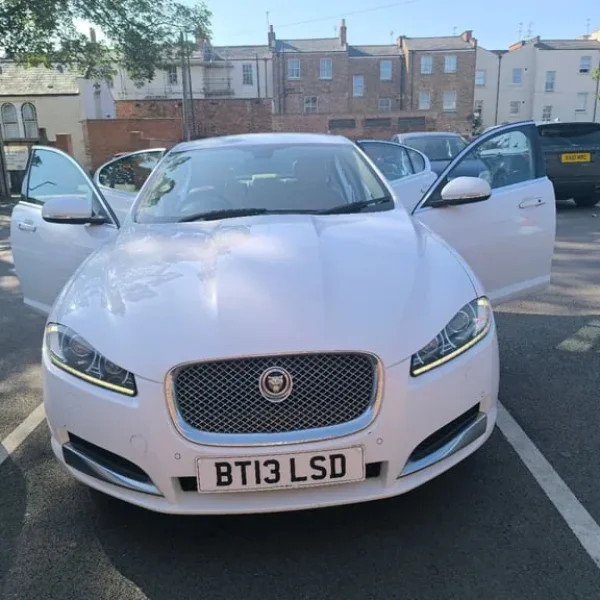 2013 Jaguar XF Sport 2.2 Diesel 4-door saloon