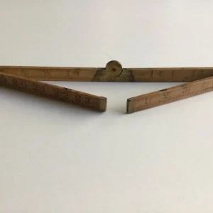 Vintage RABONE CHESTERMAN 36” 3 hinged wooden ruler. Number: 1162 - Image 2