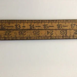 Vintage RABONE CHESTERMAN 36” 3 hinged wooden ruler. Number: 1162 - Image 3