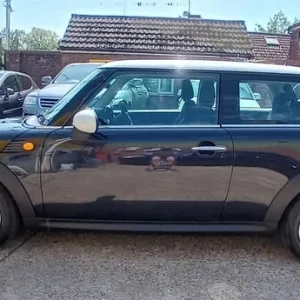 2007 MINI Hatch 1.6 Cooper 3dr HATCHBACK Petrol Manual - Image 5