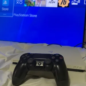 Ps4 slim 500 GB and a controller - Image 2