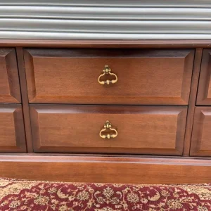 Stag Minstrel 6 Drawer Dressing Table - Image 3