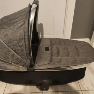 Oyster 3 Pram Pushchair Gray - Image 3