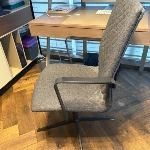 Boss Design office chair, grey fabric, black metal arms and legs - Image 2