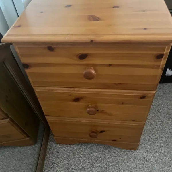 Pine Bedside Cabinet
