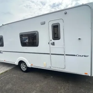 ACE JUBILEE COURIER 6 BERTH WITH FIXED BUNK BEDS - Image 2