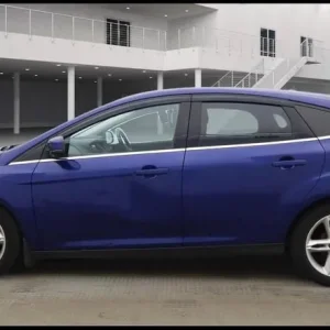 2017 Ford Focus 1.0T EcoBoost Zetec Edition 5-door - Image 5