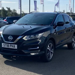2018 Nissan Qashqai 1.2 DiG-T N-Connecta 5dr Hatchback - Image 5