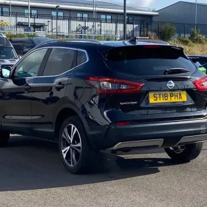 2018 Nissan Qashqai 1.2 DiG-T N-Connecta 5dr Hatchback - Image 7