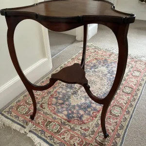 Side table, a 'whatnot' - Image 4