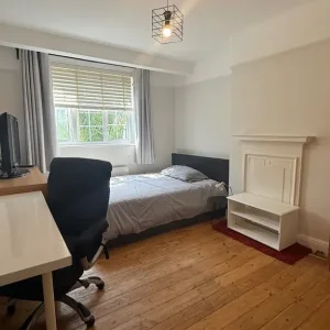 Double room for one person
