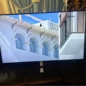 65 inch Toshiba UHD smart TV - Image 2