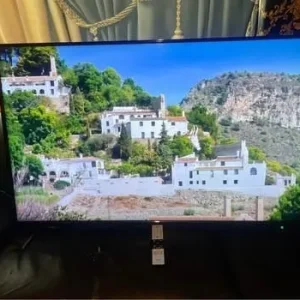 65 inch Toshiba UHD smart TV - Image 5
