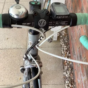 Small frame ladies road bike - Image 5