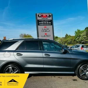 2017 Mercedes-Benz GLE 2.1d AMG Line Estate - Image 2
