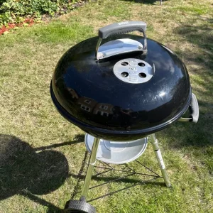 Weber Compact Kettle Charcoal Grill - Image 2