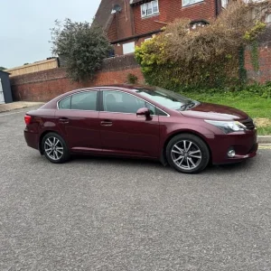 2012 Toyota Avensis TR Valvematic 4-Door Petrol - Image 2