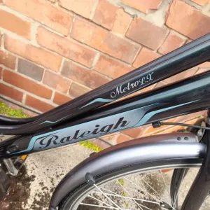 ALUMINIUM RALEIGH METRO LX GIRLS/LADIES HYBRID BIKE - Image 3