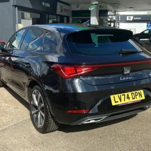 SEAT Leon e-Hybrid FR Sport Hatchback 1.4 13kWh - Image 2