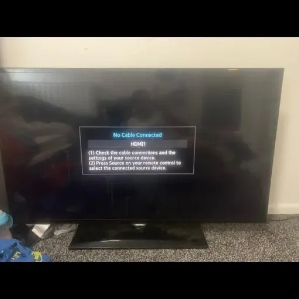 Samsung 4K smart TV 47 inch like new